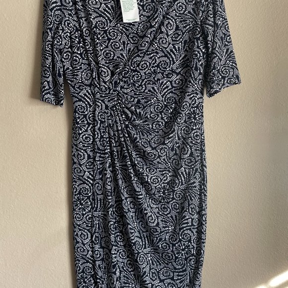 NWT Connected Apparel Faux Wrap Knee Length Dress-Size 6 - Picture 2 of 7